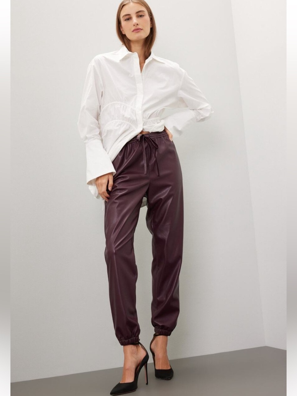 Natori Purple Vegan Leather Joggers, Size: M